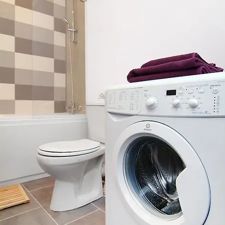 아파트 Deluxe 2 Bedrooms University Square *